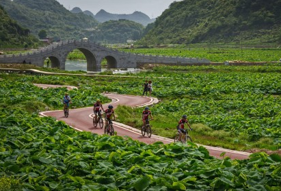 安顺经开区骑游好去处——十里荷廊